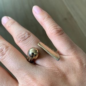 Unique vintage ring